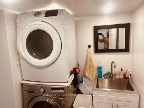 Photo 41 at 58 Telco Crescent, Pelmo Park W4, Toronto
