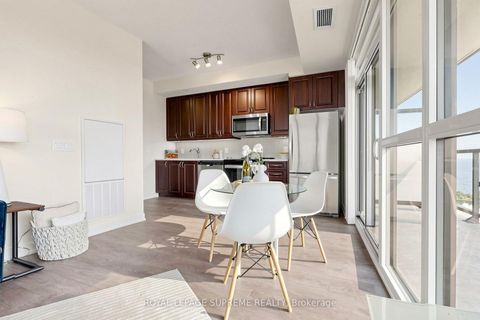 Photo 11 at 2708 - 38 Annie Craig Drive, Mimico, Toronto