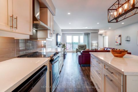 Photo 7 at 331 - 555 William Graham Drive, Rural Aurora, Aurora