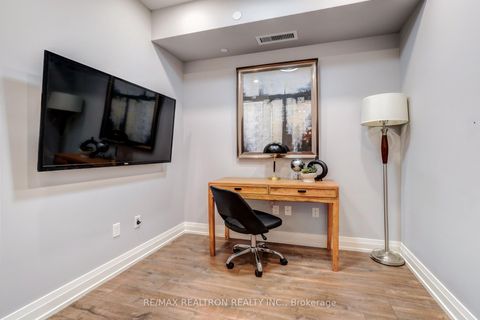 Photo 33 at 331 - 555 William Graham Drive, Rural Aurora, Aurora