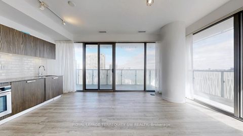 Photo 7 at 2712 - 50 Charles Street E, Yonge Corridor, Toronto