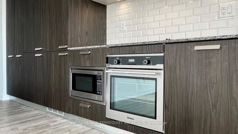 Photo 13 at 2712 - 50 Charles Street E, Yonge Corridor, Toronto