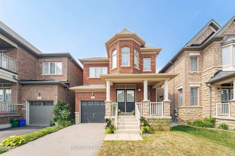 Photo 1 at 28 Kincardine Street, Kleinburg, Vaughan