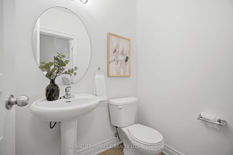 Photo 18 at 28 Kincardine Street, Kleinburg, Vaughan