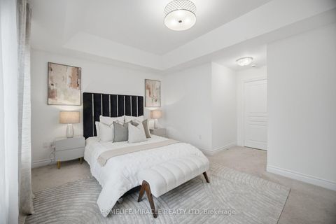 Photo 23 at 28 Kincardine Street, Kleinburg, Vaughan