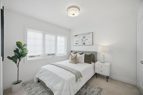 Photo 31 at 28 Kincardine Street, Kleinburg, Vaughan