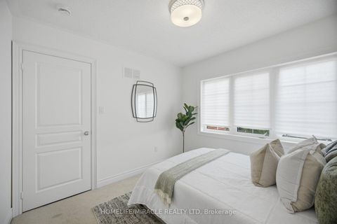 Photo 32 at 28 Kincardine Street, Kleinburg, Vaughan