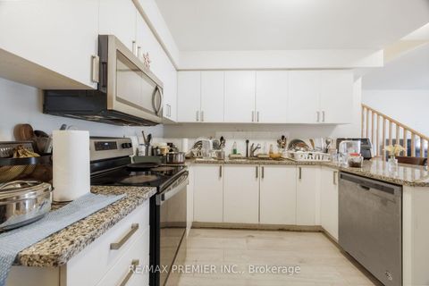 Photo 14 at 4 - 624 Rexdale Boulevard, Clairville, Toronto