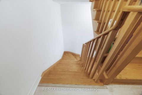 Photo 18 at 4 - 624 Rexdale Boulevard, Clairville, Toronto