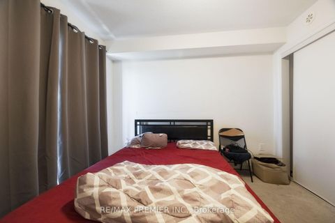 Photo 21 at 4 - 624 Rexdale Boulevard, Clairville, Toronto