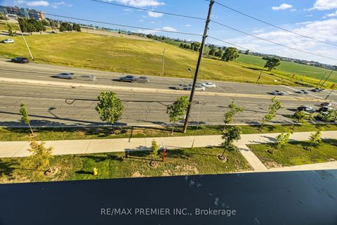 Photo 33 at 4 - 624 Rexdale Boulevard, Clairville, Toronto