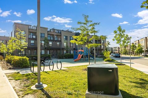Photo 37 at 4 - 624 Rexdale Boulevard, Clairville, Toronto