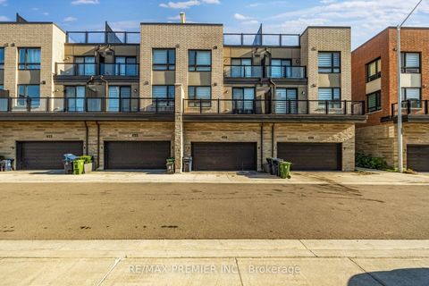 Photo 41 at 4 - 624 Rexdale Boulevard, Clairville, Toronto