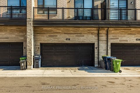 Photo 42 at 4 - 624 Rexdale Boulevard, Clairville, Toronto