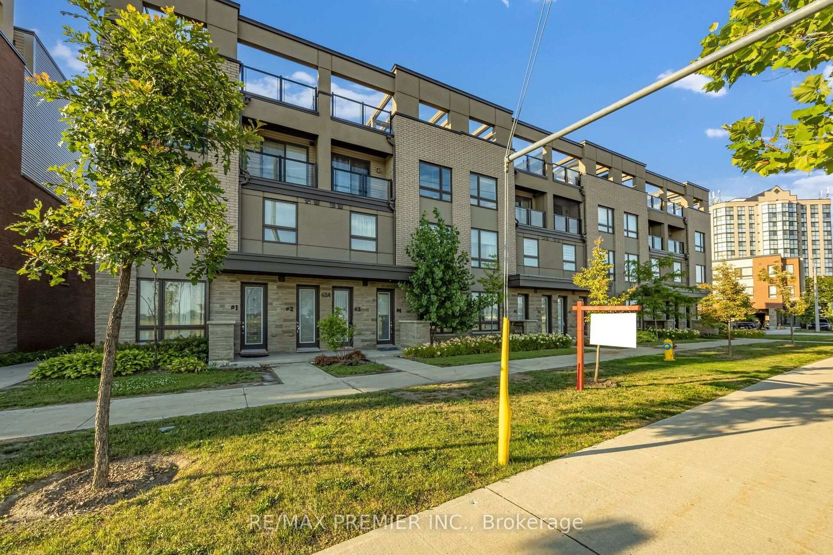 4 - 624 Rexdale Boulevard, Clairville, Toronto photo 5