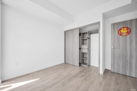 Photo 16 at 1105 - 95 Mcmahon Drive, Bayview Village, Toronto