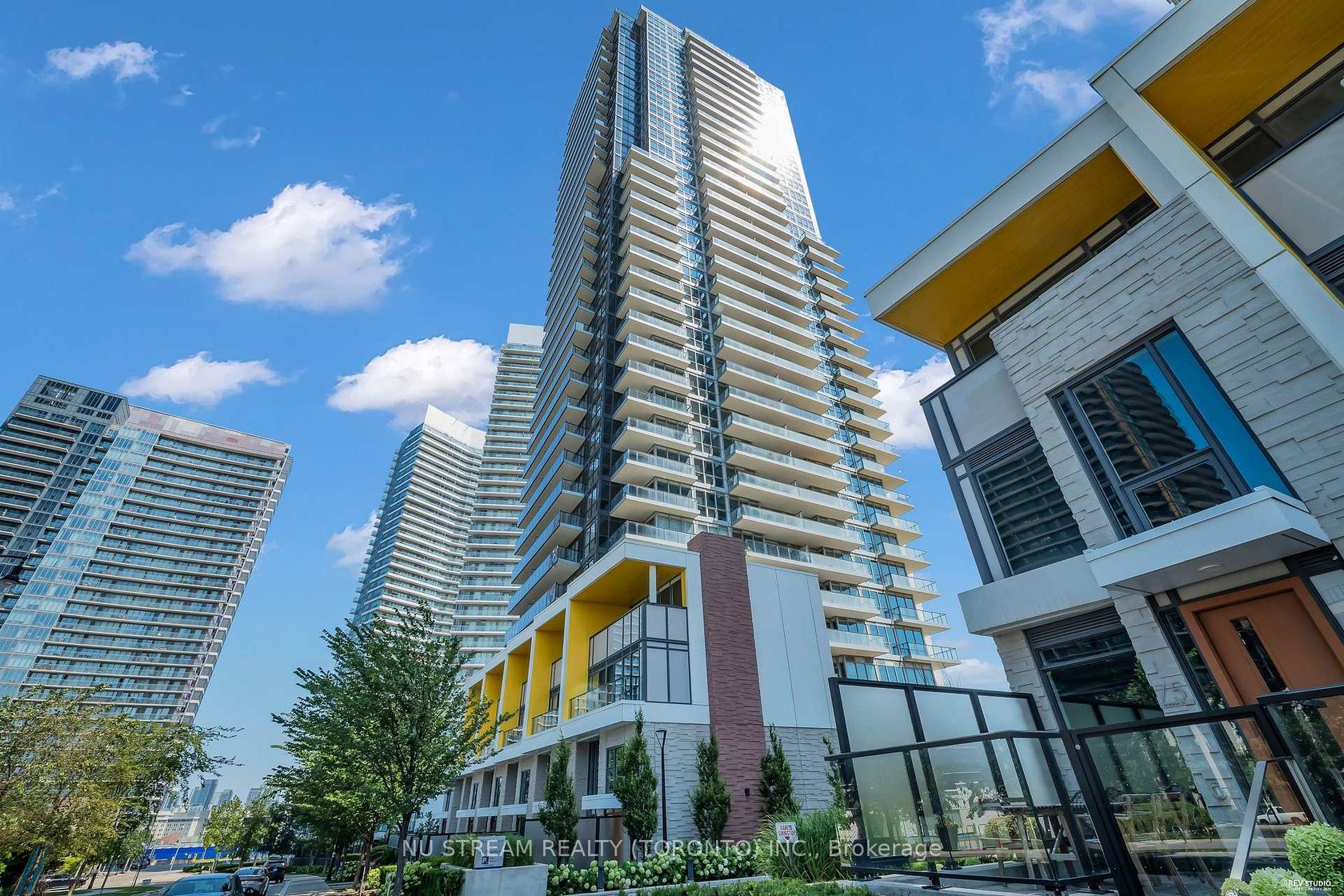 1105 - 95 Mcmahon Drive, Bayview Village, Toronto 2