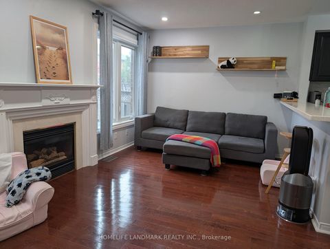 Photo 6 at 434 Heddle Crescent, Wyndham, Newmarket