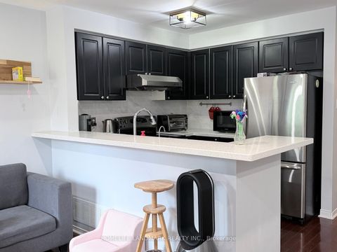 Photo 9 at 434 Heddle Crescent, Wyndham, Newmarket