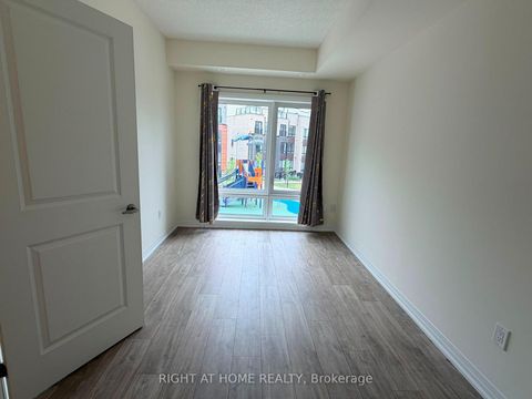 Photo 11 at 14 - 10 Liben Way, Malvern, Toronto