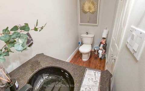 Photo 18 at 96 Markwood Lane, Yorkhill, Vaughan