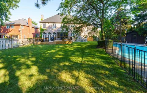 Photo 44 at 96 Markwood Lane, Yorkhill, Vaughan