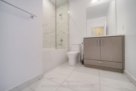 Photo 7 at 311 - 60 Honeycrisp Crescent, Vaughan Corporate Centre, Vaughan