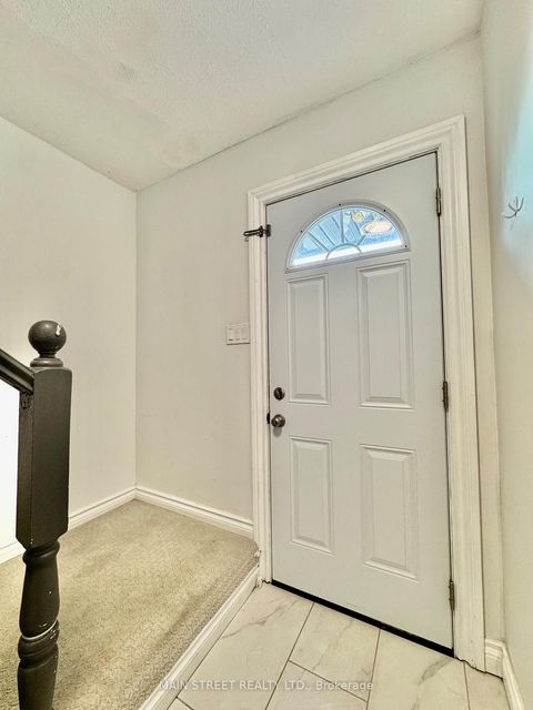 Photo 15 at 233 Thoms Crescent, Central Newmarket, Newmarket