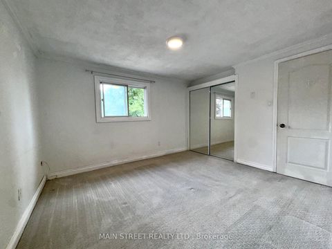 Photo 18 at 233 Thoms Crescent, Central Newmarket, Newmarket