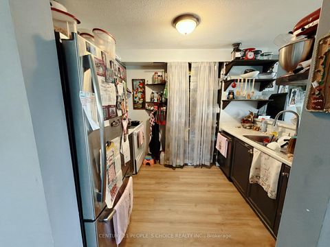 Photo 8 at 66 Michael Crescent, East Bayfield, Barrie