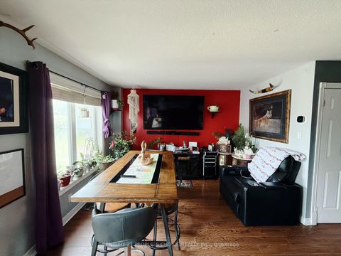 Photo 11 at 66 Michael Crescent, East Bayfield, Barrie