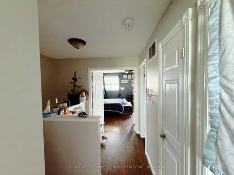 Photo 32 at 66 Michael Crescent, East Bayfield, Barrie