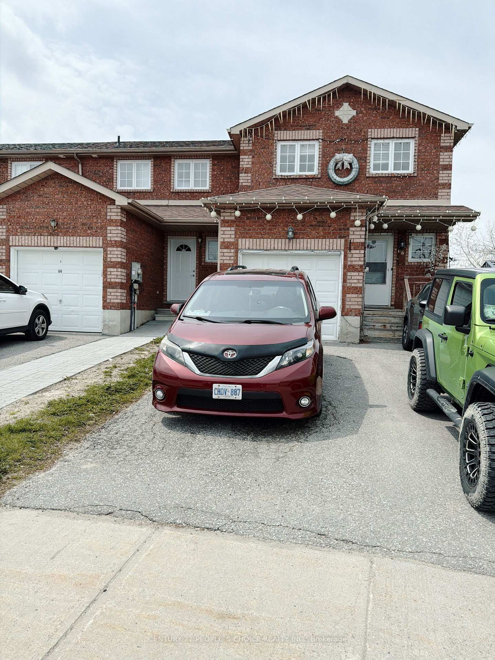 66 Michael Crescent, East Bayfield, Barrie photo 1