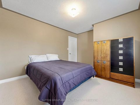 Photo 36 at 22 Canyon Hill Avenue, Westbrook, Richmond Hill