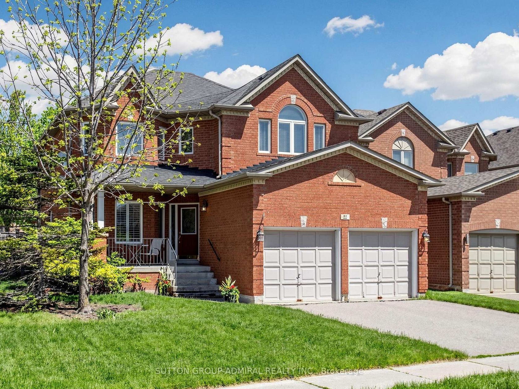 22 Canyon Hill Avenue, Westbrook, Richmond Hill photo number 2