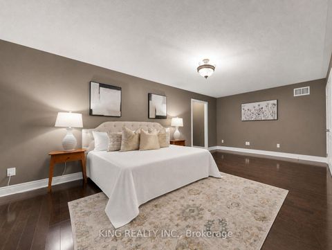 Photo 17 at 939 Goring Circle, Wyndham, Newmarket