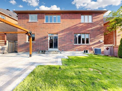 Photo 30 at 939 Goring Circle, Wyndham, Newmarket