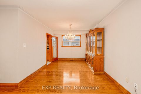 Photo 7 at 52 Storer Drive, Humbermede, Toronto