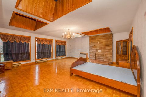Photo 13 at 52 Storer Drive, Humbermede, Toronto