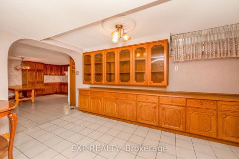 Photo 28 at 52 Storer Drive, Humbermede, Toronto