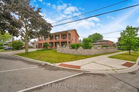 Photo 40 at 52 Storer Drive, Humbermede, Toronto