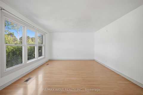 Photo 4 at 751 Meadowvale Road, Highland Creek, Toronto