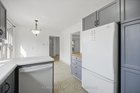 Photo 8 at 751 Meadowvale Road, Highland Creek, Toronto