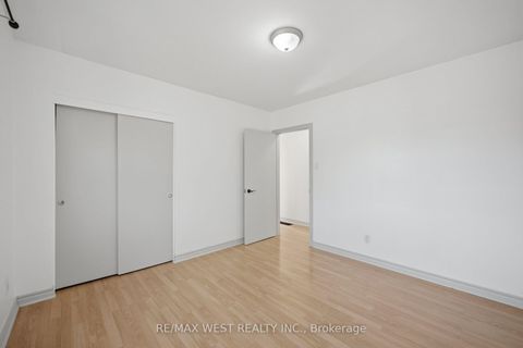 Photo 12 at 751 Meadowvale Road, Highland Creek, Toronto