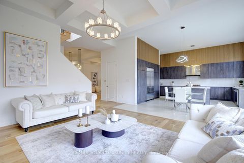 Photo 1 at 96 Bond Crescent, Oak Ridges, Richmond Hill