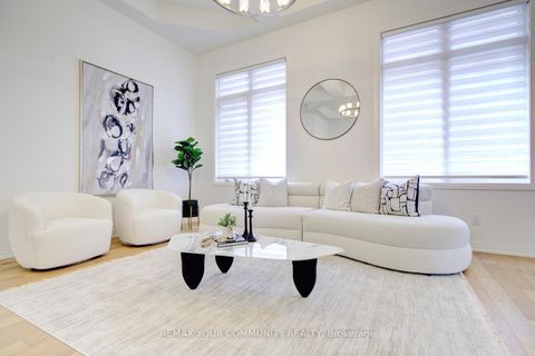 Photo 28 at 96 Bond Crescent, Oak Ridges, Richmond Hill