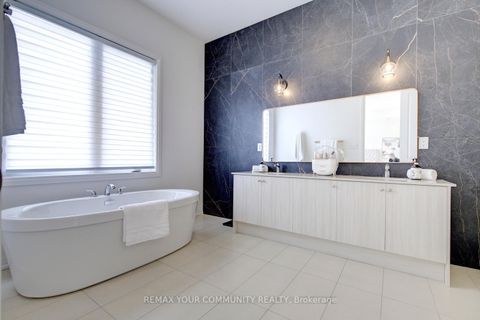 Photo 39 at 96 Bond Crescent, Oak Ridges, Richmond Hill