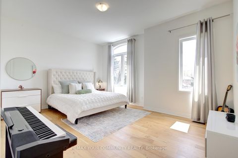 Photo 41 at 96 Bond Crescent, Oak Ridges, Richmond Hill