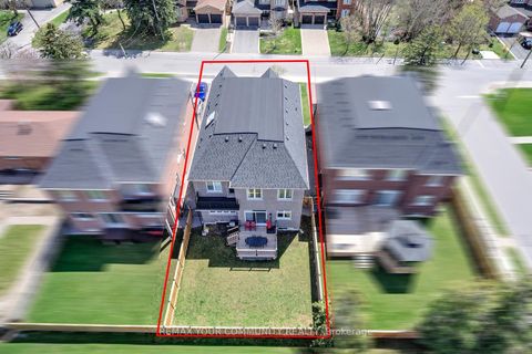 Photo 49 at 96 Bond Crescent, Oak Ridges, Richmond Hill