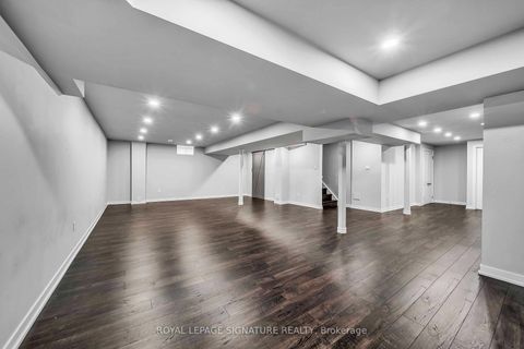 Photo 14 at 81 Bulmer Crescent, Woodland Hill, Newmarket